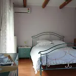 Kid & 1 Holiday home *